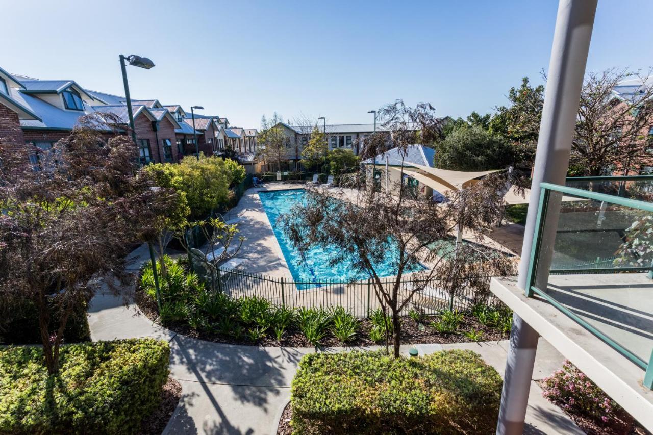 Perth Ascot Central Apartment Hotel Official מראה חיצוני תמונה
