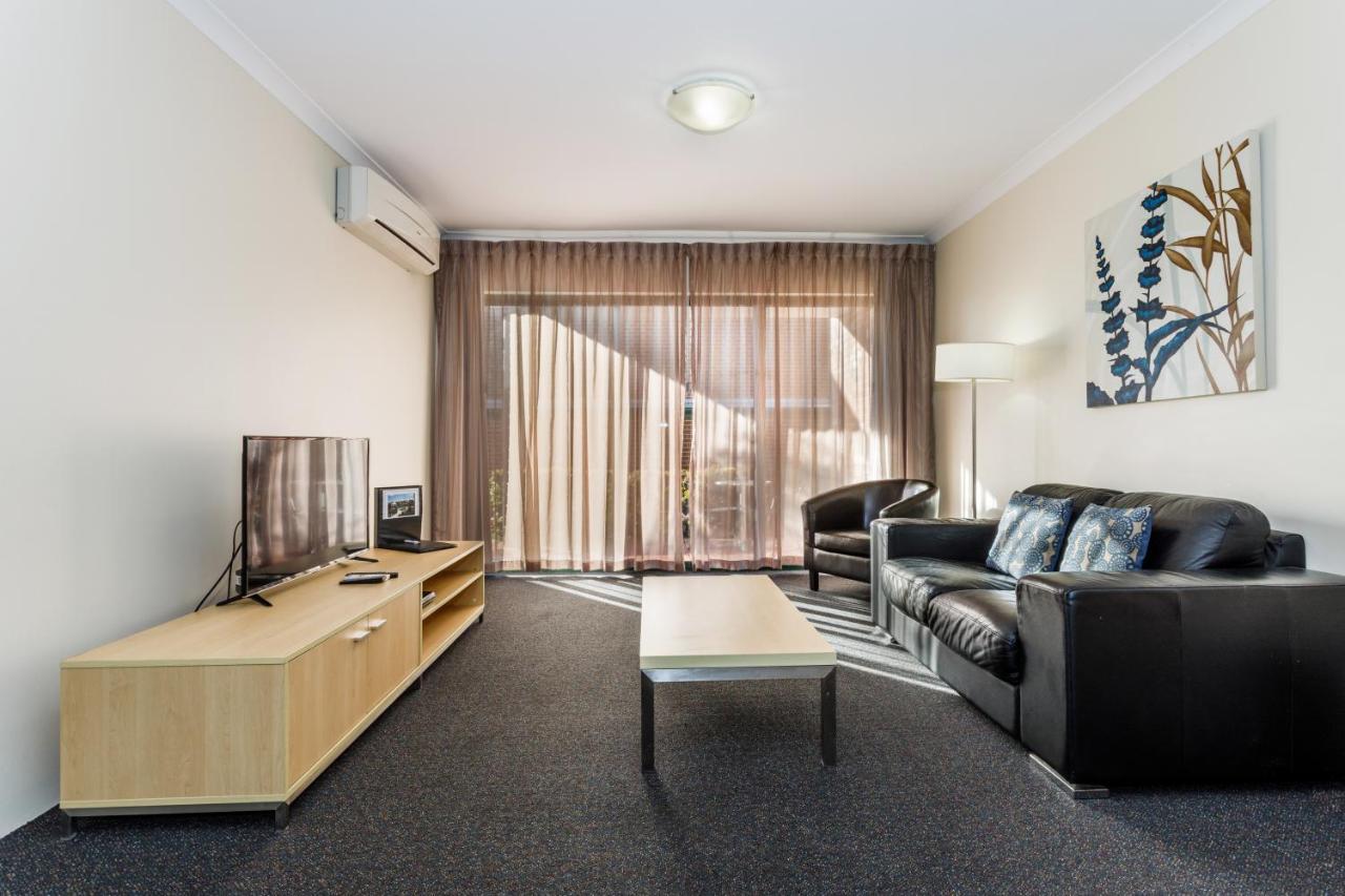 Perth Ascot Central Apartment Hotel Official מראה חיצוני תמונה