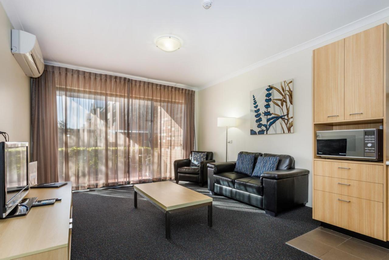 Perth Ascot Central Apartment Hotel Official מראה חיצוני תמונה