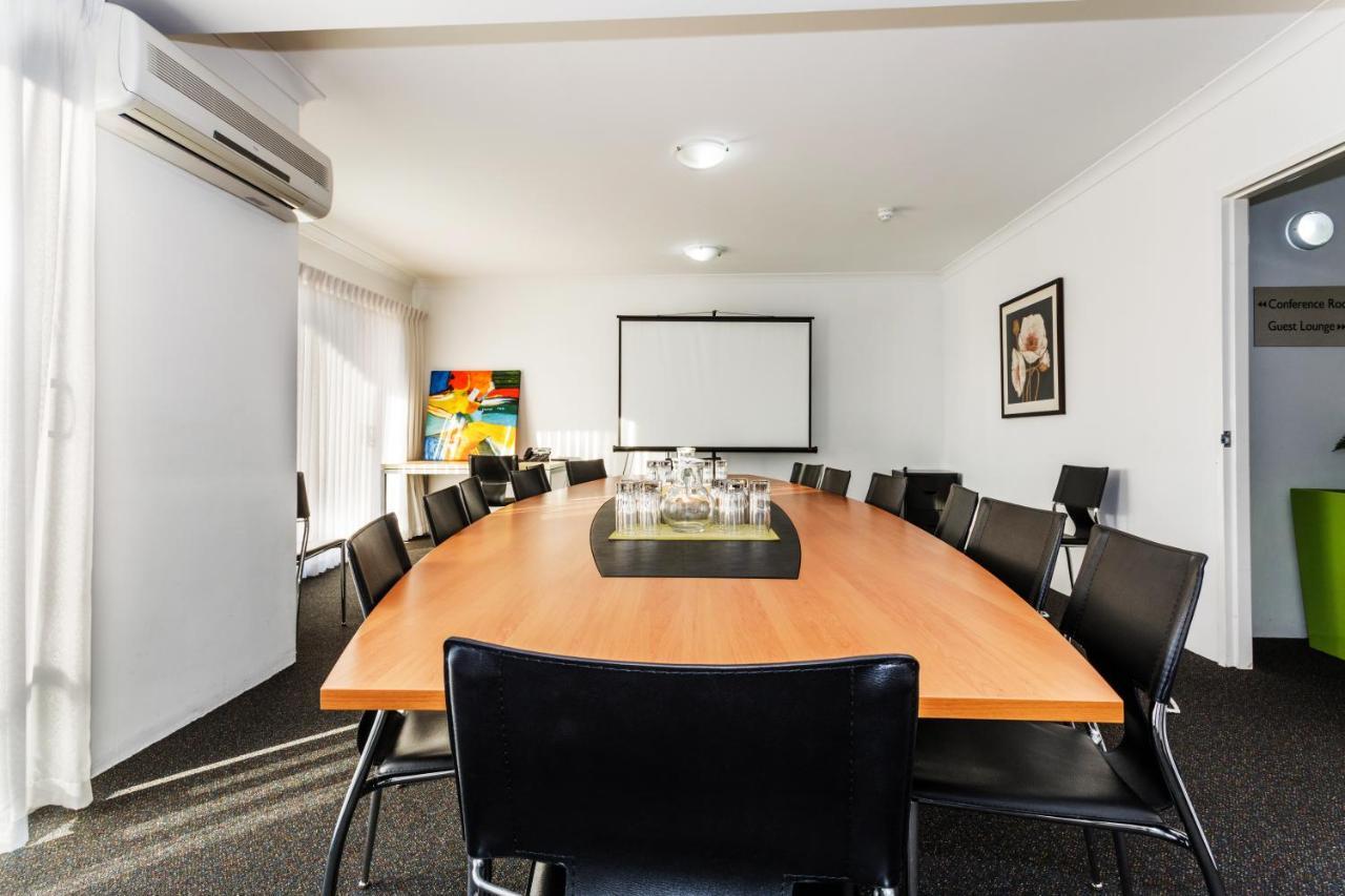 Perth Ascot Central Apartment Hotel Official מראה חיצוני תמונה