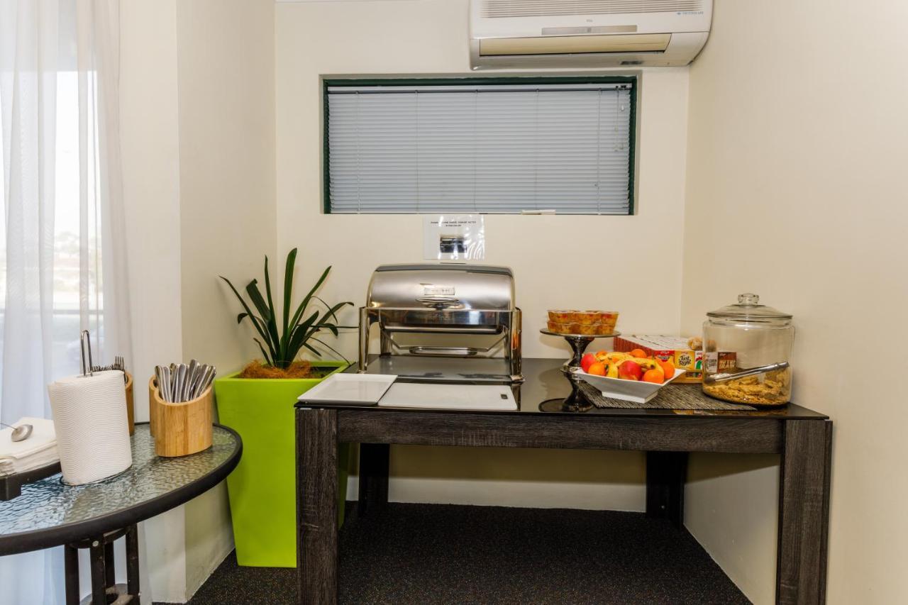 Perth Ascot Central Apartment Hotel Official מראה חיצוני תמונה