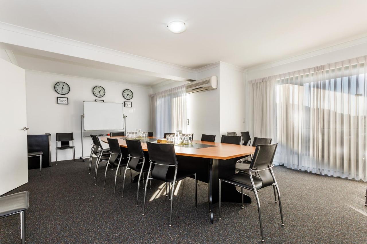 Perth Ascot Central Apartment Hotel Official מראה חיצוני תמונה