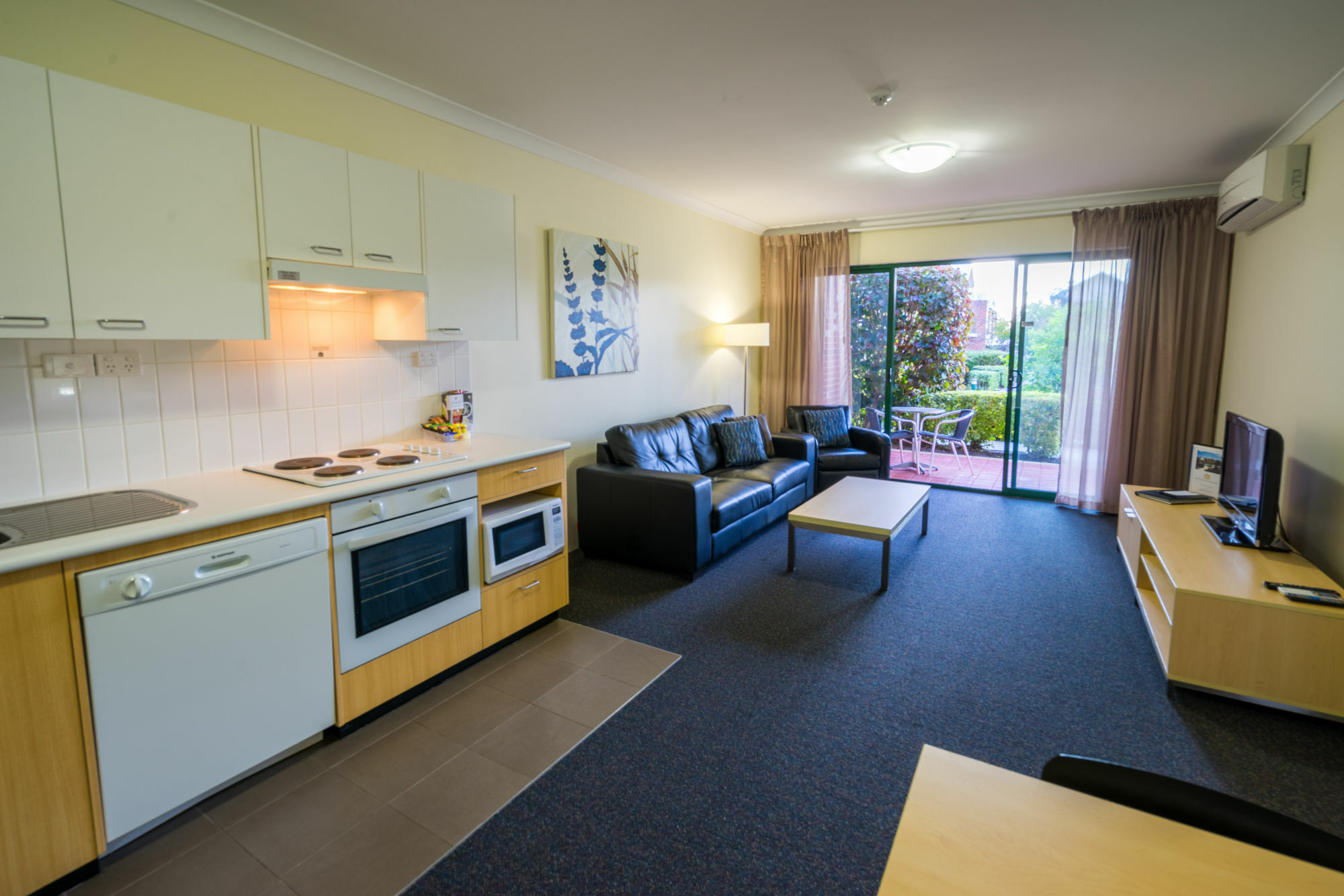 Perth Ascot Central Apartment Hotel Official מראה חיצוני תמונה